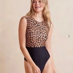 Summersalt Women’s The Surf Leo Leopard Print One-piece Swimsuit Size 4